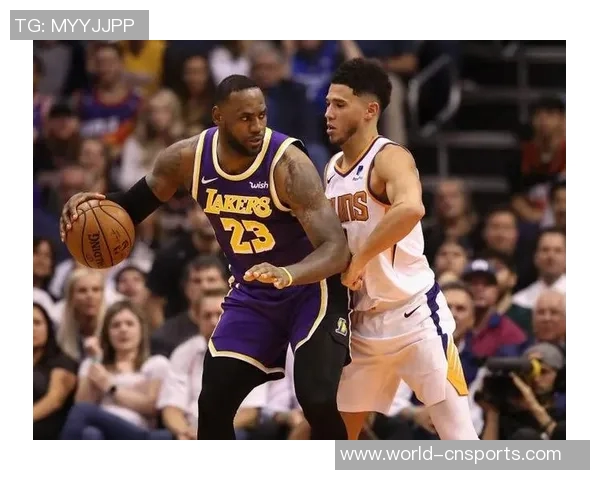 布克赞詹姆斯复出后无缝融入展现比赛魅力逐步找回状态令人期待